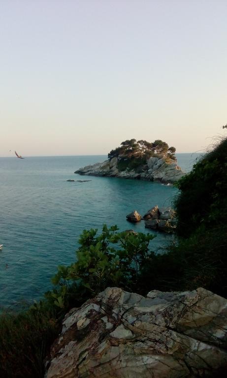 Stone House In Buljarica Villa Petrovac Luaran gambar